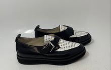 Load image into Gallery viewer, Michael Kors Womens Black White Round Toe Slip-On Loafer Shoes Size 6
