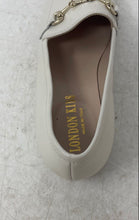 Load image into Gallery viewer, London Kids Girls White Leather Moc Toe Slip-On Loafer Flats Size EUR 32
