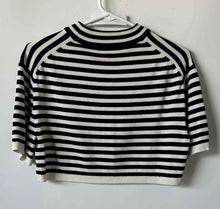Load image into Gallery viewer, Zara Womens White Black Striped Short Sleeve Cropped Pullover Sweater Size Sz S
