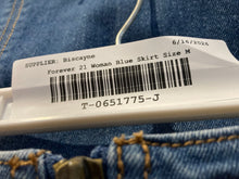 Load image into Gallery viewer, Forever 21 Womens Blue Denim Full-Zip Front Casual Mini Skirt Size Medium
