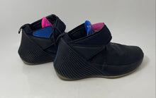 Load image into Gallery viewer, Nike Kids Air Jordan Why Not Zer0.1 Black Adjustable Strap Sneaker Shoes Size 7Y
