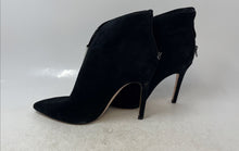 Load image into Gallery viewer, Jessica Simpson Womens Black Suede Pointed Toe Back Zip Ankle Booties Size 7.5 M
