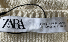 Load image into Gallery viewer, Zara Womens Ivory Long Sleeve Crew Neck Regular Fit Pullover Sweater Size S
