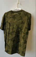 Load image into Gallery viewer, Armani Exchange Mens Green Camouflage Cotton Short Sleeve T-Shirt Size Small
