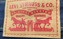 Load image into Gallery viewer, Levi's Womens Dark Blue Denim Pockets Skinny Leg Jeans Size 25
