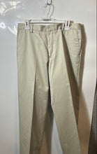 Load image into Gallery viewer, Dockers Mens Beige Pockets Straight Leg Dress Pants Size 33X32
