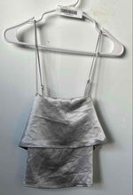 Load image into Gallery viewer, Forever 21 Womens Gray Spaghetti Strap Cropped Camisole Blouse Top Size Small
