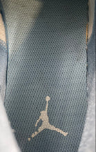 Load image into Gallery viewer, Authentic Nike Womens Air Jordan 1 Mid BQ6472-141 Blue White Sneakers Shoes Sz 9
