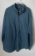 Load image into Gallery viewer, Van Heusen Mens Green Plaid Long Sleeve Collared Dress Shirt Size 2XL 18-18 1/2

