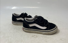 Load image into Gallery viewer, Vans Kids Old Skool V Black White Hook And Loop Sneaker Shoes Size 6.5
