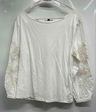 Load image into Gallery viewer, Banana Republic Womens White Embroidered Long Sleeve Boat Neck Blouse Top Size M
