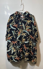Load image into Gallery viewer, Pierre Cardin Mens Multicolor Leaf Print Short Sleeve Button-Up Shirt Size 3X
