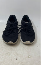 Load image into Gallery viewer, Nike Womens Tanjun 812655-011 Black Lace-Up Low Top Sneaker Shoes Size 6.5
