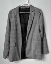 Load image into Gallery viewer, Banana Republic Womens Gray Plaid Notch Lapel Flap Pocket Open Front Blazer Sz 8

