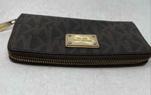 Load image into Gallery viewer, Michael Kors Womens Brown Signature Print Leather Accordion Zip-Around Wallet
