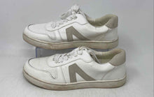 Load image into Gallery viewer, Mia Womens Krew White Beige Leather Low Top Lace-Up Sneaker Shoes Size 9M
