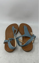 Load image into Gallery viewer, Nine West Womens Blue Brown Denim Flat Thong Sandals Size 10M

