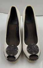 Load image into Gallery viewer, Authentic Tory Burch Womens White Peep Toe Wedge Pump Heels Size 7.5M Damaged
