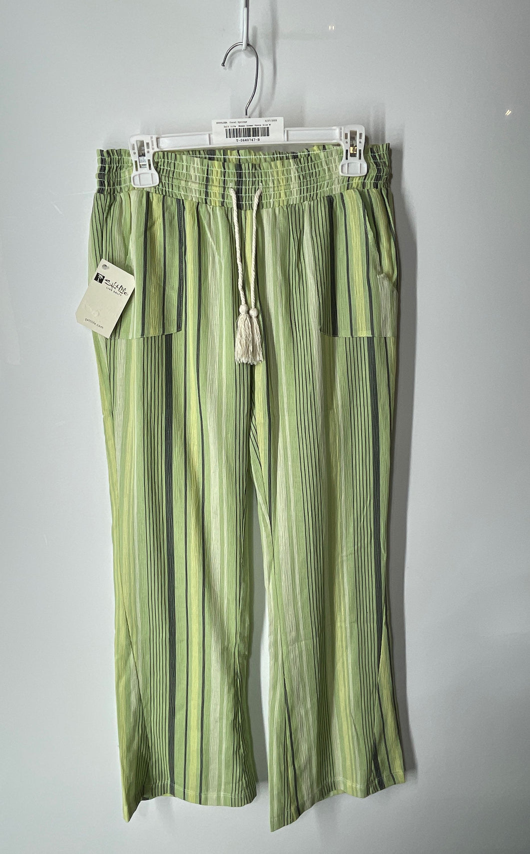 Salt Life Womens Green Striped Drawstring Relaxed Cropped Pants Size M With Tag