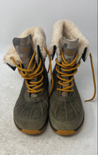 Load image into Gallery viewer, UGG Kids Butte II Camo 1017220K Green Suede Lace-Up Ankle Snow Boots Size 4
