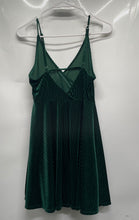 Load image into Gallery viewer, Forever 21 Womens Green Velvet Ribbed Spaghetti Strap A-Line Dress Size M
