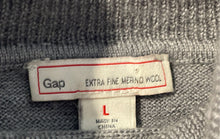 Load image into Gallery viewer, Gap Womens Gray Extra Fine Wool Turtleneck Pullover Sweater Size Large
