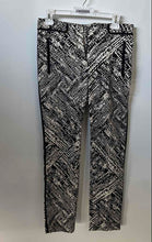 Load image into Gallery viewer, Zara Basic Womens Black White Printed Pockets Flat Front Ankle Pants Size M
