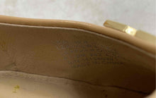 Load image into Gallery viewer, Authentic Tory Burch Womens Beige Leather Block Pump Heels Size 9.5 Stained
