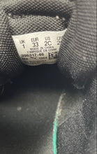 Load image into Gallery viewer, Puma Boys Carter 396317-46 White Black Leather Lace-Up Sneakers Shoes Size 2C
