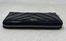 Load image into Gallery viewer, Coach Womens Black Patent Leather Inner Pocket Card Slot Zip-Around Wallet
