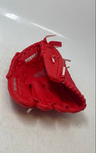 Load image into Gallery viewer, Franklin Unisex Red Leather Field Master Adjustable Beginners Baseball Glove
