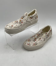 Load image into Gallery viewer, Vans Unisex Classic 500714 Beige Flowers Print Slip-On Sneakers Shoes M 3.5 W 5
