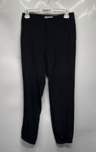 Load image into Gallery viewer, Guess Womens Black Flat Front Stretch Tapered Leg Jogger Pants Size XS
