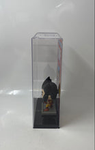 Load image into Gallery viewer, Funko Pop! Marvel Series Comic Cover Wolverine Vinyl Action Figure In Display
