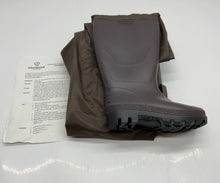 Load image into Gallery viewer, Fishingsir Brown Cleated Chest Waterproof Fishing Waders Boots Size EUR 38
