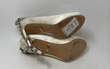 Load image into Gallery viewer, Badgley Mischka Womens Royal Cream &amp; Silver Rhinestones High Pump Heels Size 7.5
