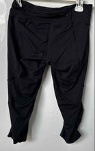 Load image into Gallery viewer, Lululemon Mens Black Elastic Waist Stretch Tapered Leg Cropped Leggings Size 10
