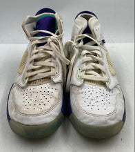 Load image into Gallery viewer, Authentic Nike Mens Jordan Mars 270 White Multicolor Sneaker Shoes 10.5 Damaged

