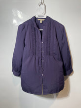 Load image into Gallery viewer, Banana Republic Womens Purple Long Sleeve Button Front Blouse Top Size XSP

