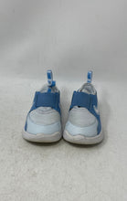 Load image into Gallery viewer, Nike Kids Flex Runner 3 FN1478 Light Blue White Slip-On Sneaker Shoes Size 7C
