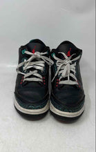 Load image into Gallery viewer, Nike Kids Air Jordan 3 Retro Multicolor Lace-Up Sneaker Shoes Size 6.5Y
