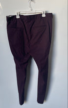 Load image into Gallery viewer, H&amp;M Mens Burgundy Flat Front Slash Pockets Skinny Fit Stretch Dress Pants Sz 42R
