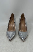 Load image into Gallery viewer, Bigtree Womens Silver Pointed Toe Stiletto Slip-On Pump Heels Size 39
