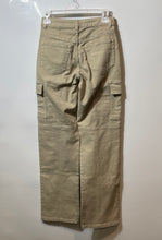 Load image into Gallery viewer, Garage Womens Khaki Flat Front Pockets Straight Leg Cargo Pants Size 0
