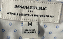 Load image into Gallery viewer, Banana Republic Mens White Print Wrinkle-Resistant Button-Up Shirt Size Medium
