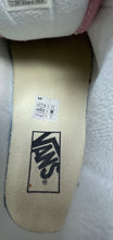 Load image into Gallery viewer, Vans Girls Knu Skool 721356 Pink Round Toe Lace-Up Low Top Tennis Shoes Size 2
