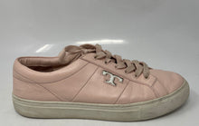 Load image into Gallery viewer, Authentic Tory Burch Womens Pink Leather Lace-Up Sneaker Shoes Size 9M Damaged

