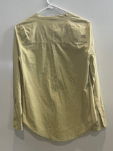 Load image into Gallery viewer, J.Crew Womens Green Henley Neck Flap Pocket Long Sleeve Blouse Top Size XXS
