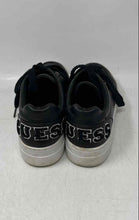 Load image into Gallery viewer, Guess Womens Pipere GFPIPERE Black White Platform Sneakers Shoes Size 8.5 M
