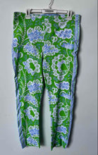 Load image into Gallery viewer, Gretchen Scott Womens Gripeless Green Floral Flat Front Pull-On Ankle Pants XL
